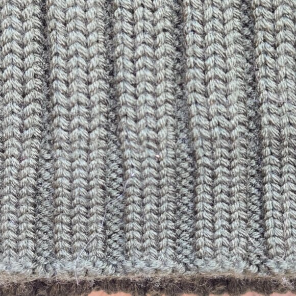 The Arrivals Wool Cashmere Rib Knit Scarf Green - Picture 12 of 13